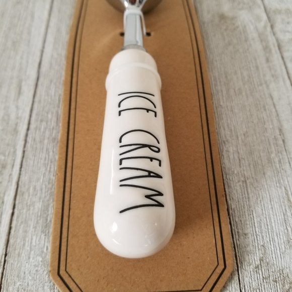 Rae Dunn ICE CREAM Scoop - Picture 2 of 4